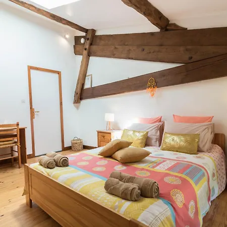 Guest house En Pascot: Charming With Two Additional 3*