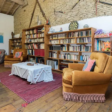 En Pascot: Charming With Two Additional Guest house 3*