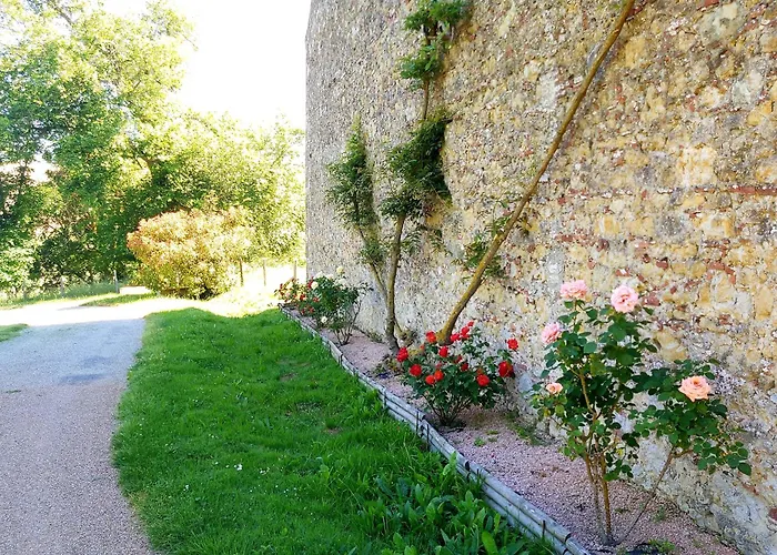 En Pascot - Avec Salle De Bain Privative Et 2 Avec Salle De Bain Commune - Billard, Jardin Et Barbecue - A 10 Min De Villefranche, Nailloux Et Du Canal Du Midi - A Louer Separement Ou Ensemble