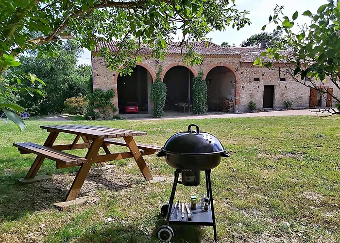En Pascot - Avec Salle De Bain Privative Et 2 Avec Salle De Bain Commune - Billard, Jardin Et Barbecue - A 10 Min De Villefranche, Nailloux Et Du Canal Du Midi - A Louer Separement Ou Ensemble 3*