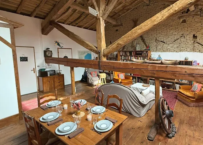 Et Cosy Dans Ferme De Caractère - Grand Jardin Au Calme Proche Canal Du Midi - Barbecue, Billard&cheminée Affittacamere 3*