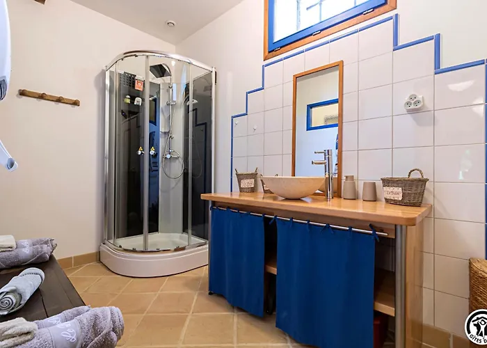 Et Cosy Dans Ferme De Caractère - Grand Jardin Au Calme Proche Canal Du Midi - Barbecue, Billard&cheminée Affittacamere 3*