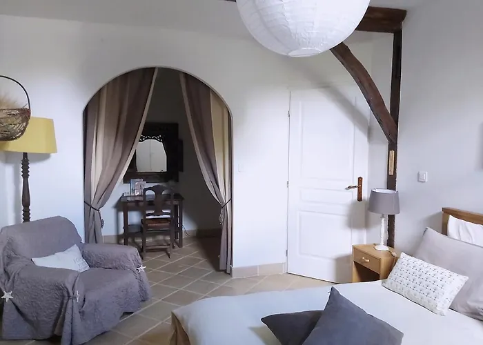 Et Cosy Dans Ferme De Caractère - Grand Jardin Au Calme Proche Canal Du Midi - Barbecue, Billard&cheminée 3*